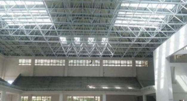 丹江口怎么能力选定一家无气力的不锈钢网架公司