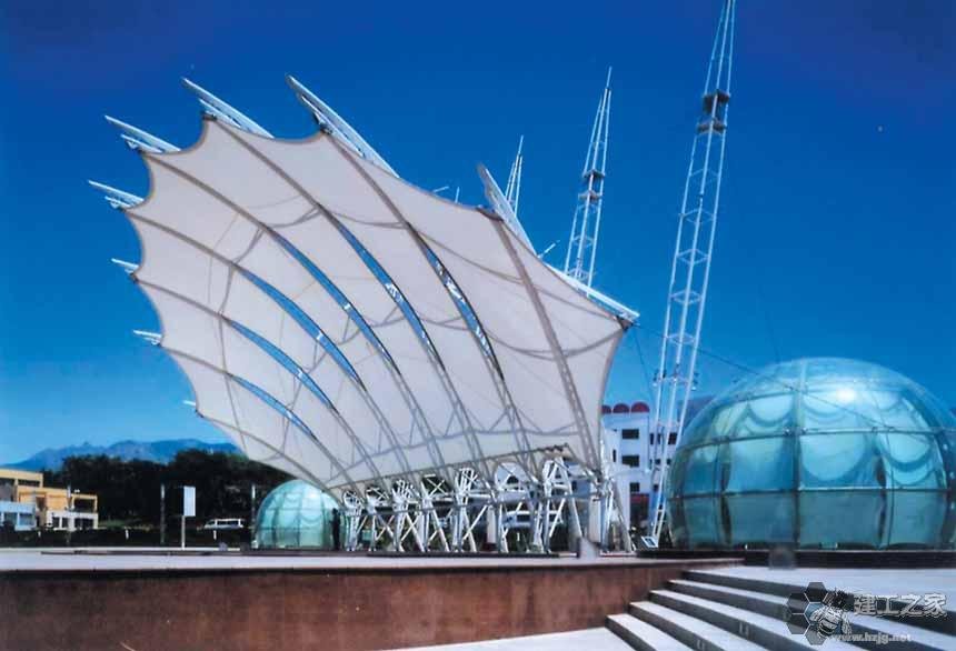 丹江口车棚膜结构网架